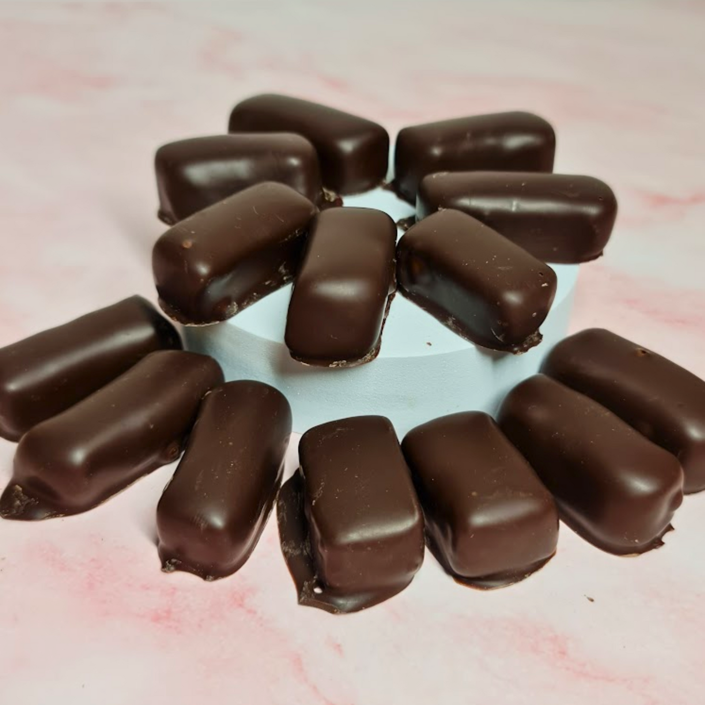 Chocolate Coated Rose Flavoured Turkish Delight Dark Chocolate 100g